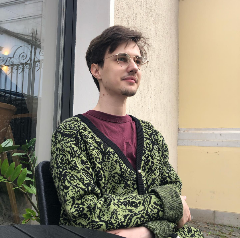 долгополов александр каминг аут. долгополов александр комик каминг аут. коваль стендап. долгополов комик небинарная персона. стендап комики.