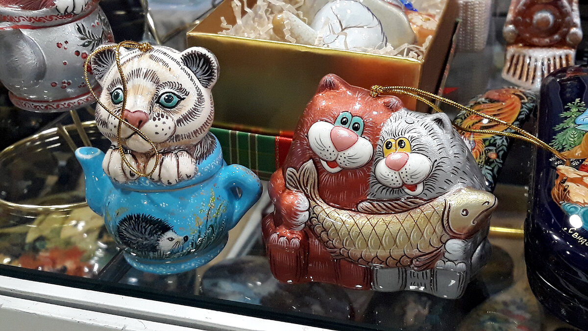 Холуй, игрушки, расписанные вручную