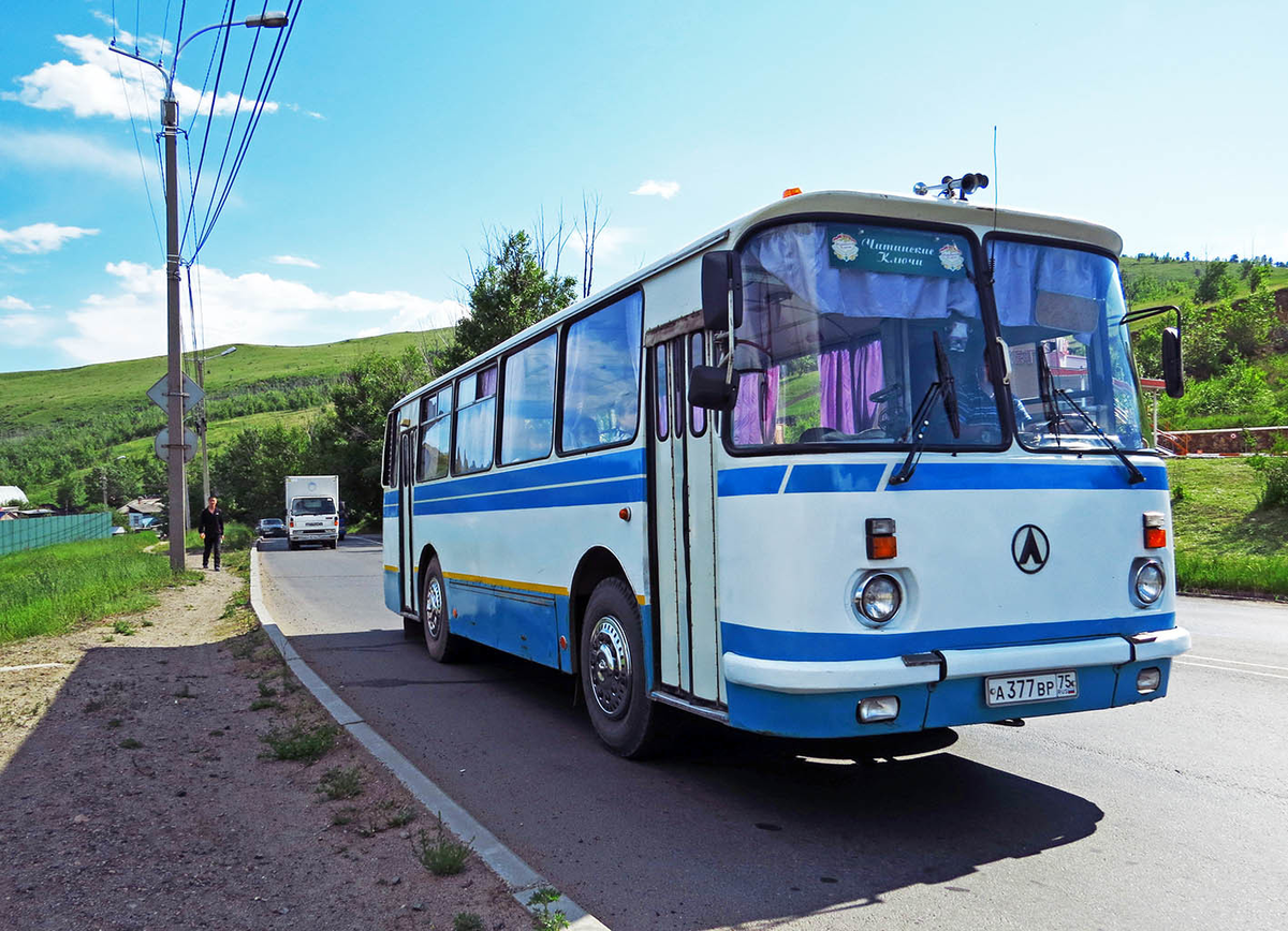 А вы знали, что Чита - весьма красивый город? Любуемся с сопки ...