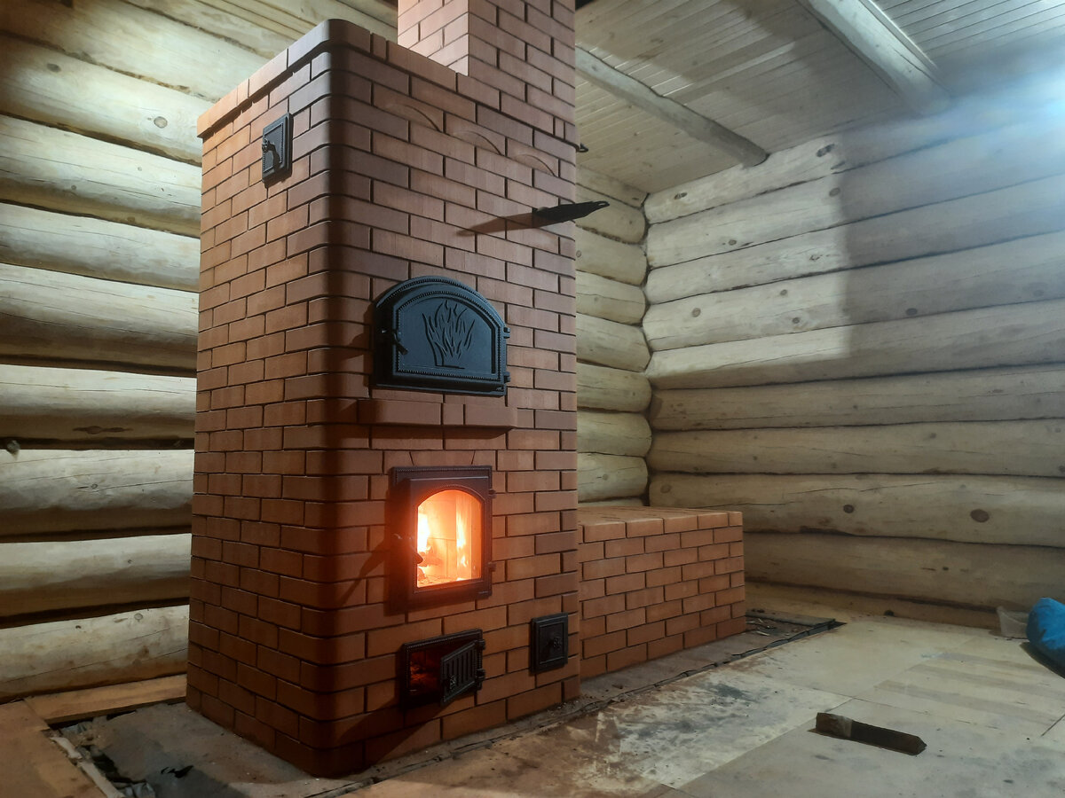 Печь с лежанкой и ХК.