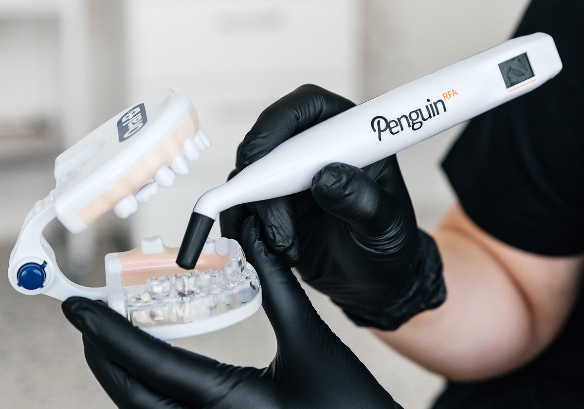 Прибор для измерения степени микроподвижность имплантов Penguin RFA.