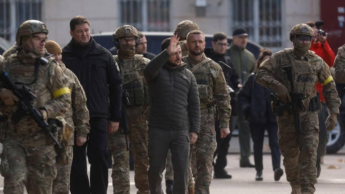    Песков после сообщений о поездке Зеленского в Херсон назвал город территорией России