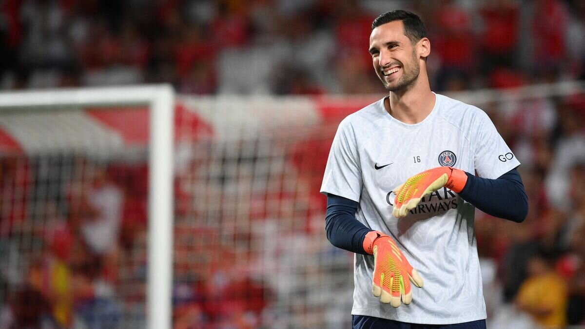    Вратарь "ПСЖ" Серхио Рико© AFP 2022 / FRANCK FIFE