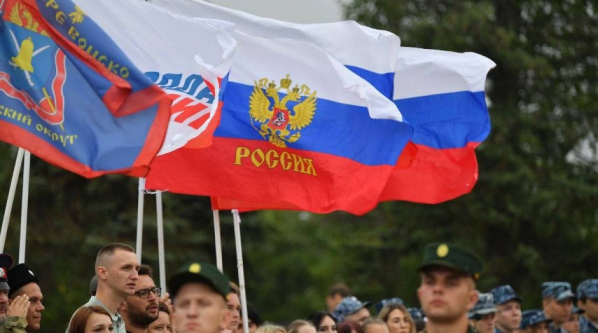    В Саратове прошло посвященное Дню Государственного флага мероприятие Новости Саратова и области – Сетевое издание «Репортер64»