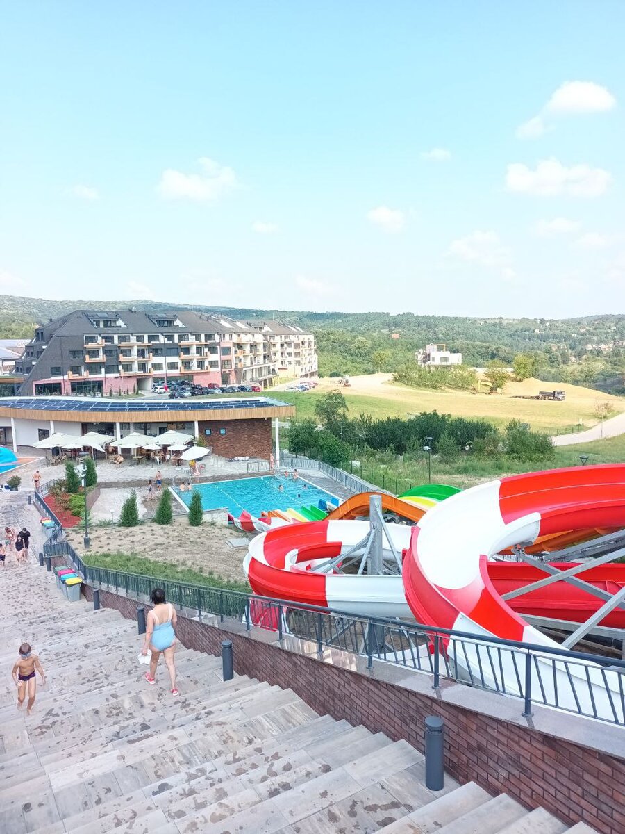 Апарты в конце горки