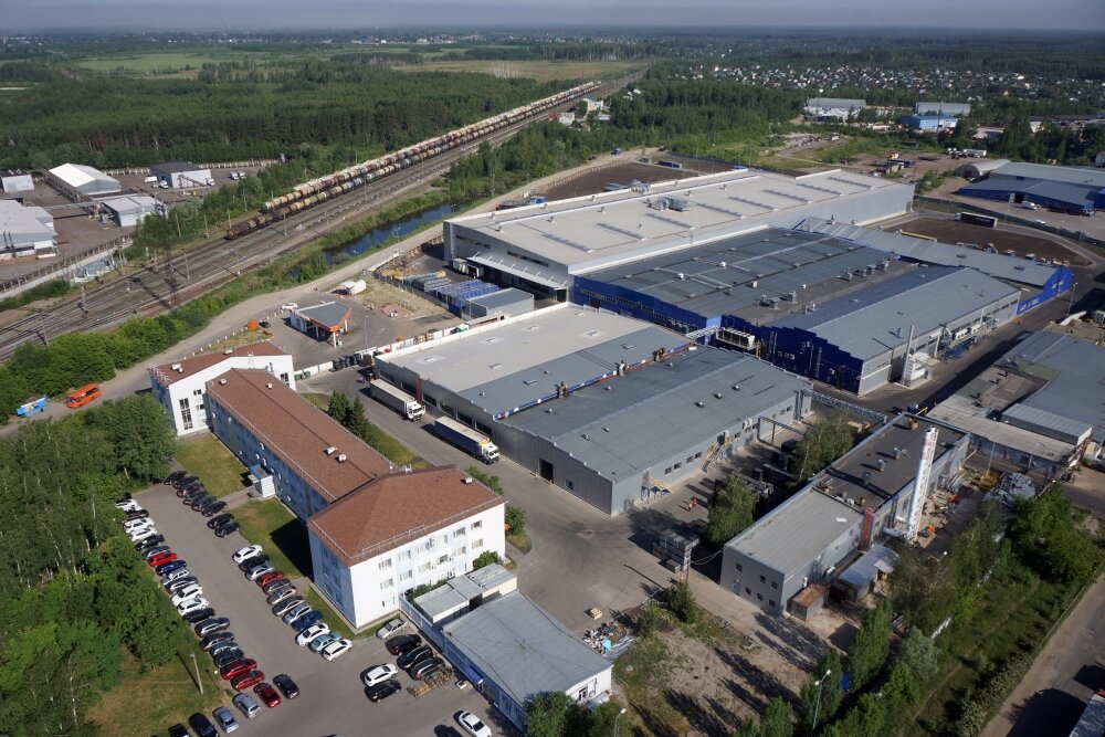 Показанные руководством Magna убытки и требование компенсации ещё немножко снизили стоимость. Потом ещё немножко и в результате то, что в 2021 канадский концерн оценивал в $6,5 млрд., ушло с молотка за 15 миллионов.