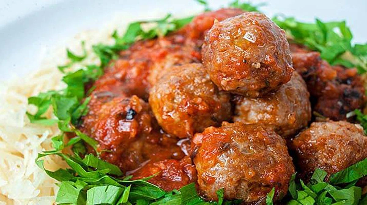 Тефтели из оленя. Время приготовления: 60 мин. Количество порций: 5-6