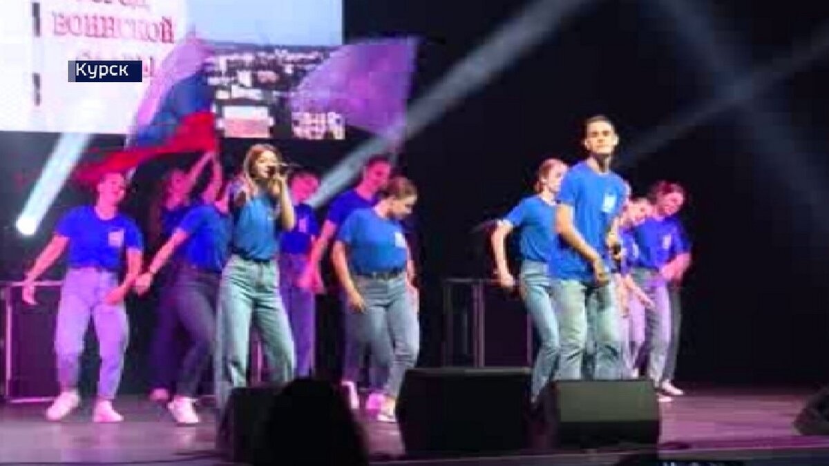    В День знаний в России стартовал месяц "Движения первых"