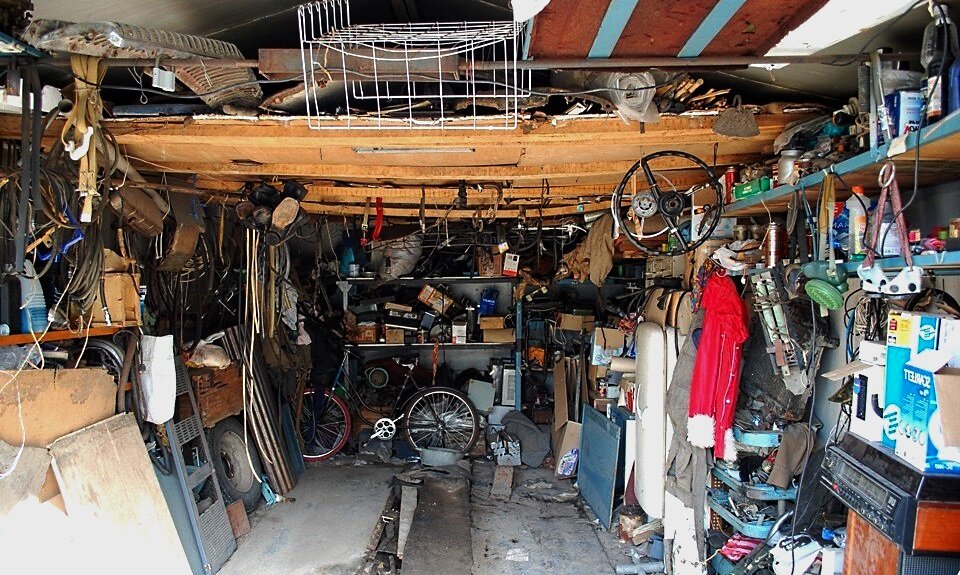 Склад в гараже