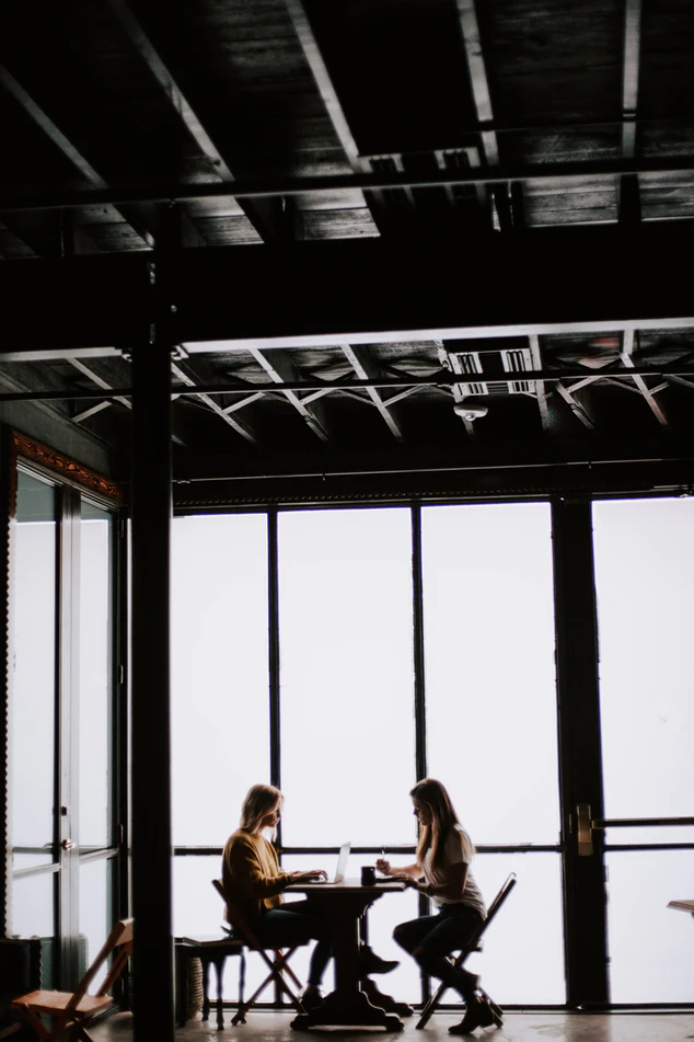 https://unsplash.com/photos/PNWp1dZ7sO0