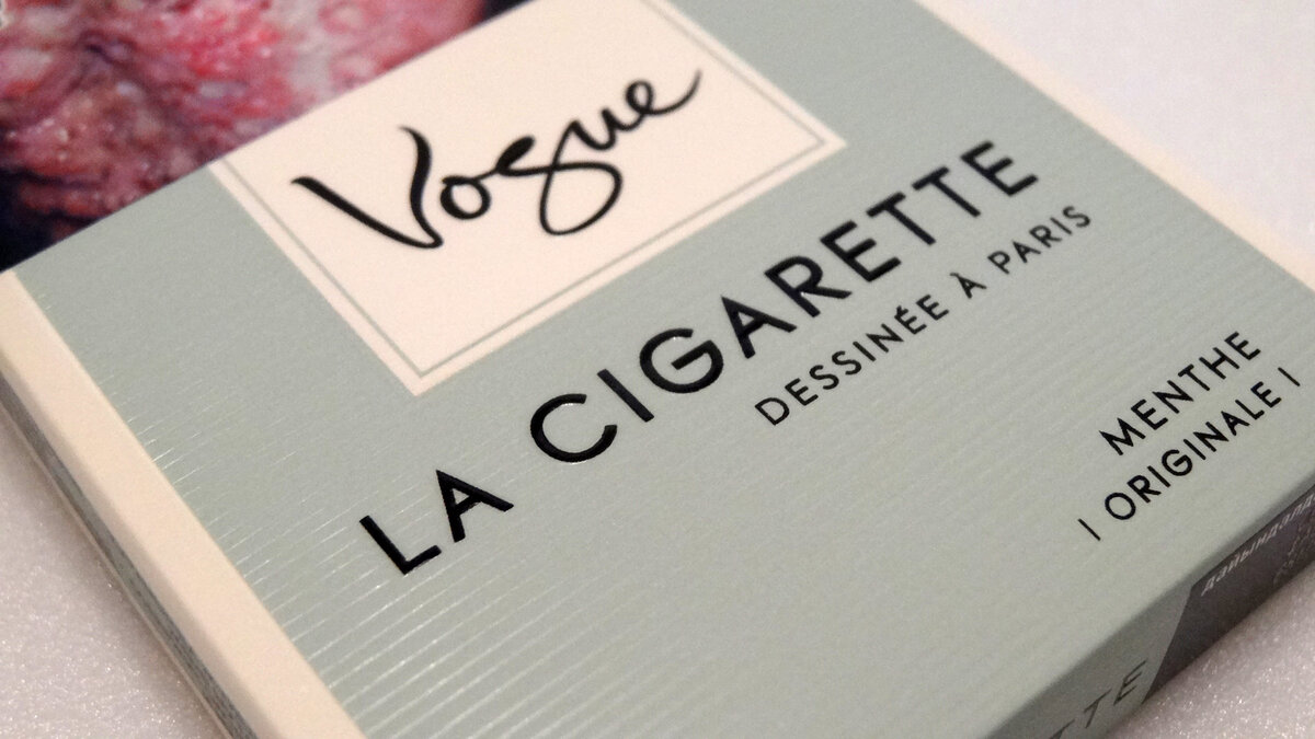 Vogue сигареты. Vogue la cigarette menthe. Сигареты Vogue menthe мрц193. Сигареты Vogue la cigarette. Сигареты Вог с ментолом.