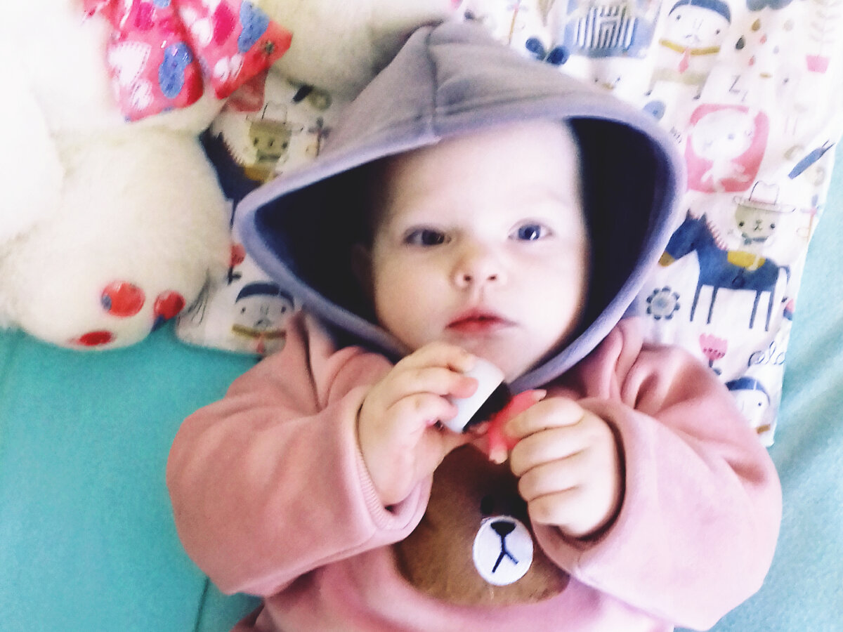 Моя дочь Софья. Она пока не знает буквы ;)