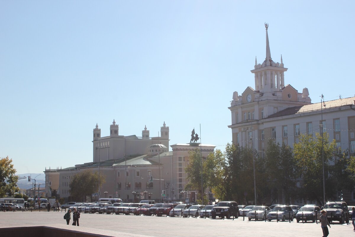 Центральная площадь