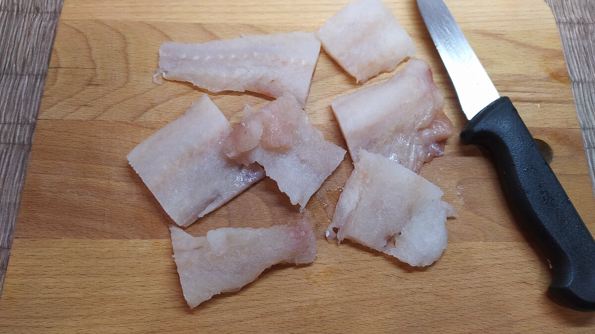 Запеченная рыба с капустой. Да, необычно, но невероятно вкусно