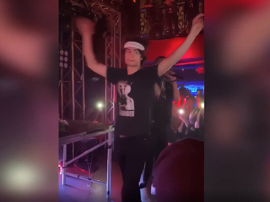 А сынок-то у Порошенко ненастоящий... (фото из сервиса Яндекс.Картинки)