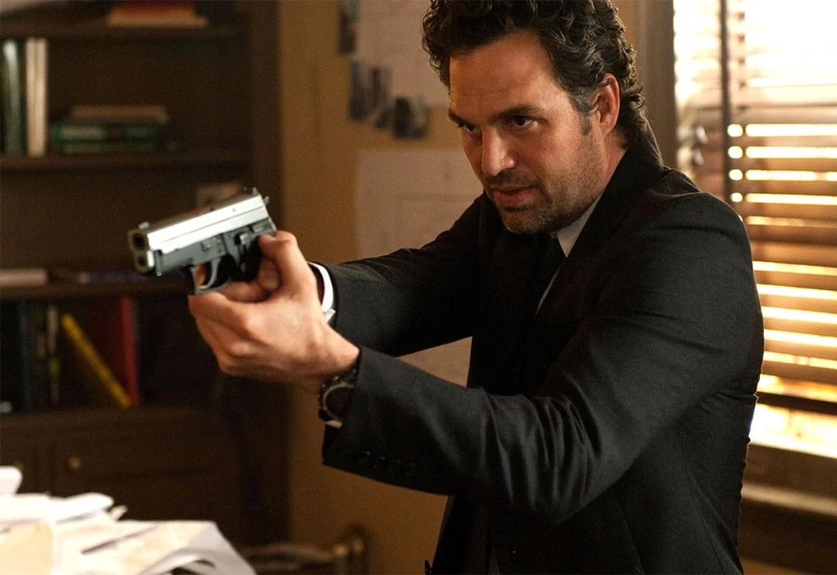 Ну давай, пошути тут у меня ещё про Халка, остряк чёртов! 