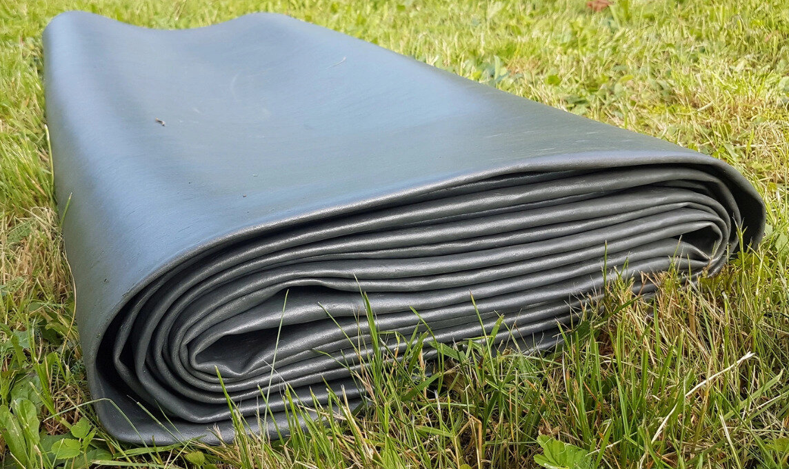 Пленка ПВХ отличается прочностью и долговечностью.