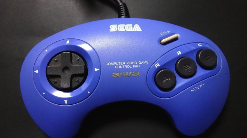 Поделиться:  2    ☆ В избранное 27 1186903.04.2020 17:00  |  Иван АфанасьевЗа последний десяток лет мы уже привыкли к тому, что практически весь рынок консолей «держат» всего три ключевых производителя: Sony, Microsoft и Nintendo. Сейчас сложно даже представить себе ситуацию, где какая-то малоизвестная компания вдруг выпускает свою собственную приставку и отжимает у PlayStation, Xbox или Switch серьёзную часть аудитории. Это попросту невозможно: ни один из новичков не сможет всерьёз потягаться с гигантами индустрии.Но так было не всегда. В 90-х и начале 2000-х и консолей на рынке было куда больше, и новые идеи и технологии росли как грибы после дождя. Увы, не все из них прошли проверку временем. И вы, скорее всего, даже не представляете, сколько смелых проектов пали смертью храбрых в попытках занять своё место под солнцем. Но мы решили смахнуть пыль с этих страниц истории игровой индустрии — и вспомнили десять самых необычных игровых приставок, о которых сейчас знают разве что самые искушённые коллекционеры.