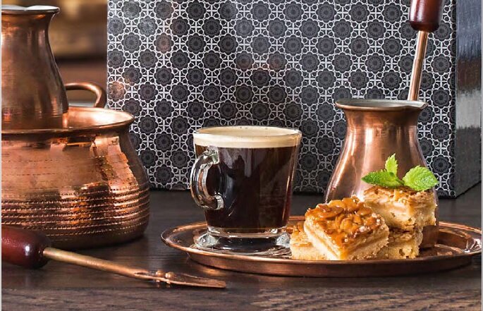 Вкус истинного кофе не возможно забыть, для каждого человека подберется какой-то свой вариант данного напитка: кто-то любит начинать утро с густого экспрессо, а кто-то обожает на десерт пить капучино с белоснежной шапкой