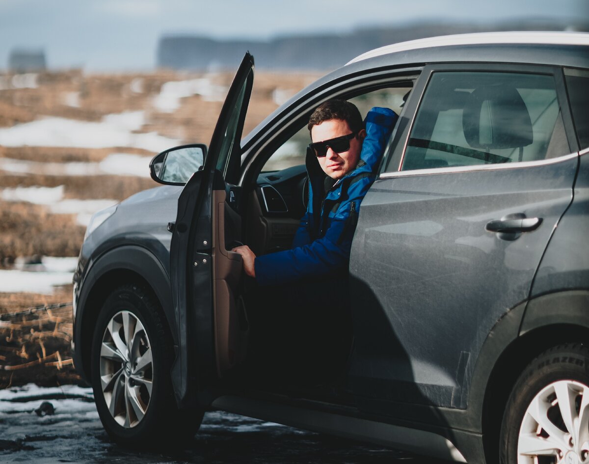 Уплотнители дверей зимой нужно смазывать. Используется фото автора Matheus Bertelli Pexels по лицензии Creative Commons