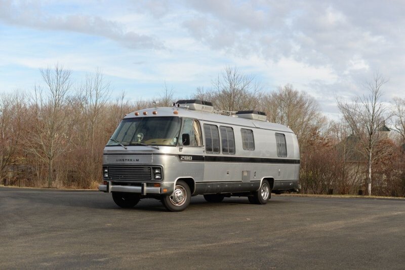 Airstream 684 Series 2