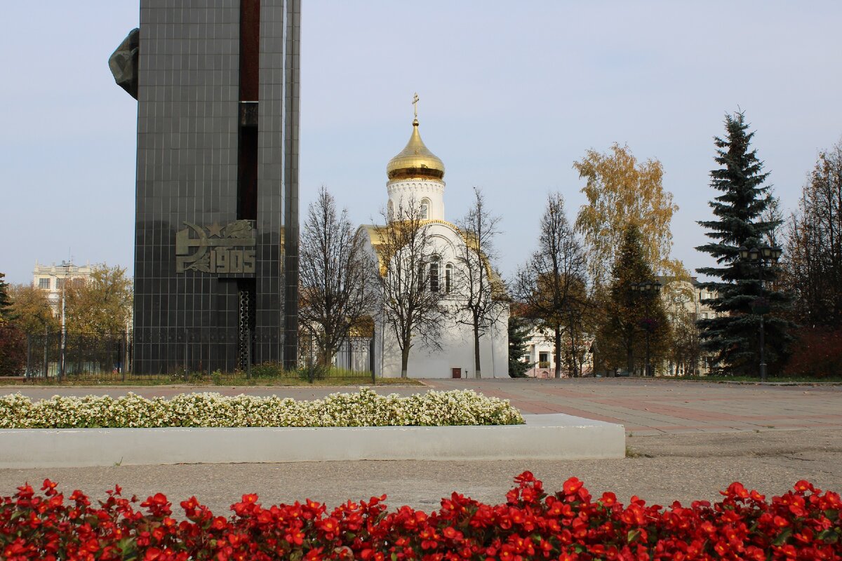 Площадь революции в иваново фото