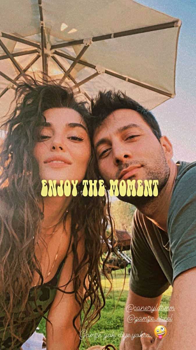 Хандеми опубликовала новый снимок с Джанером в «IG Stories».

