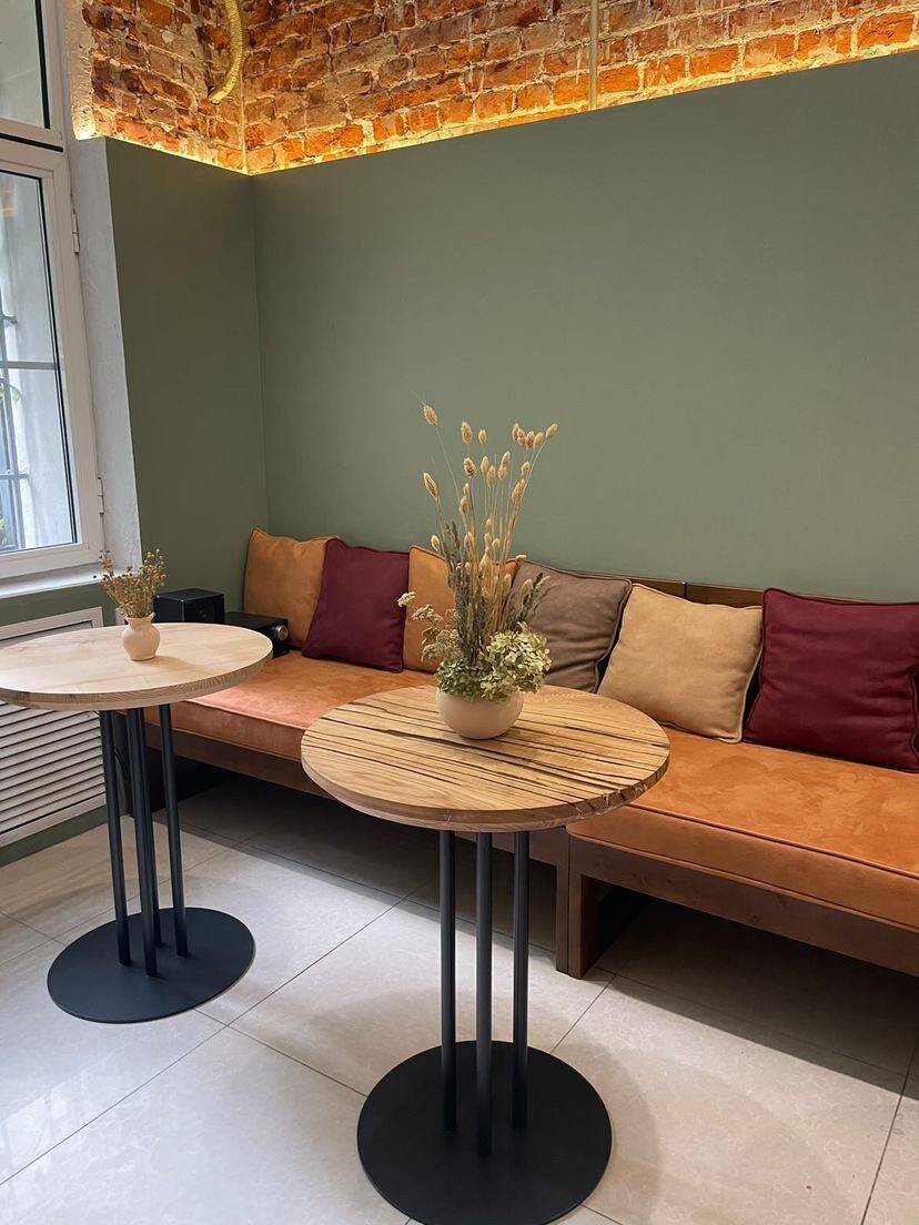 Здесь  мы делали столы