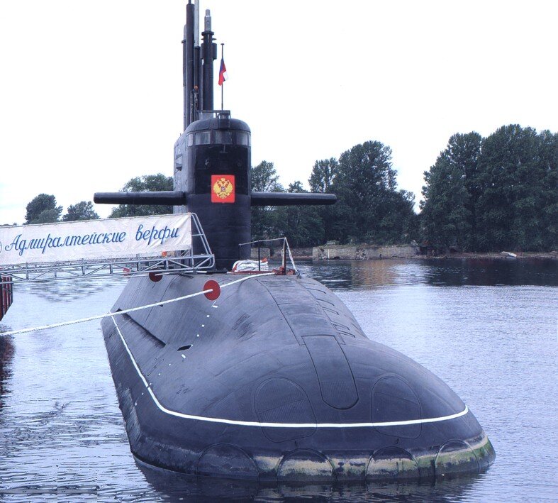 Сколько лодок проекта 677 находится в россии