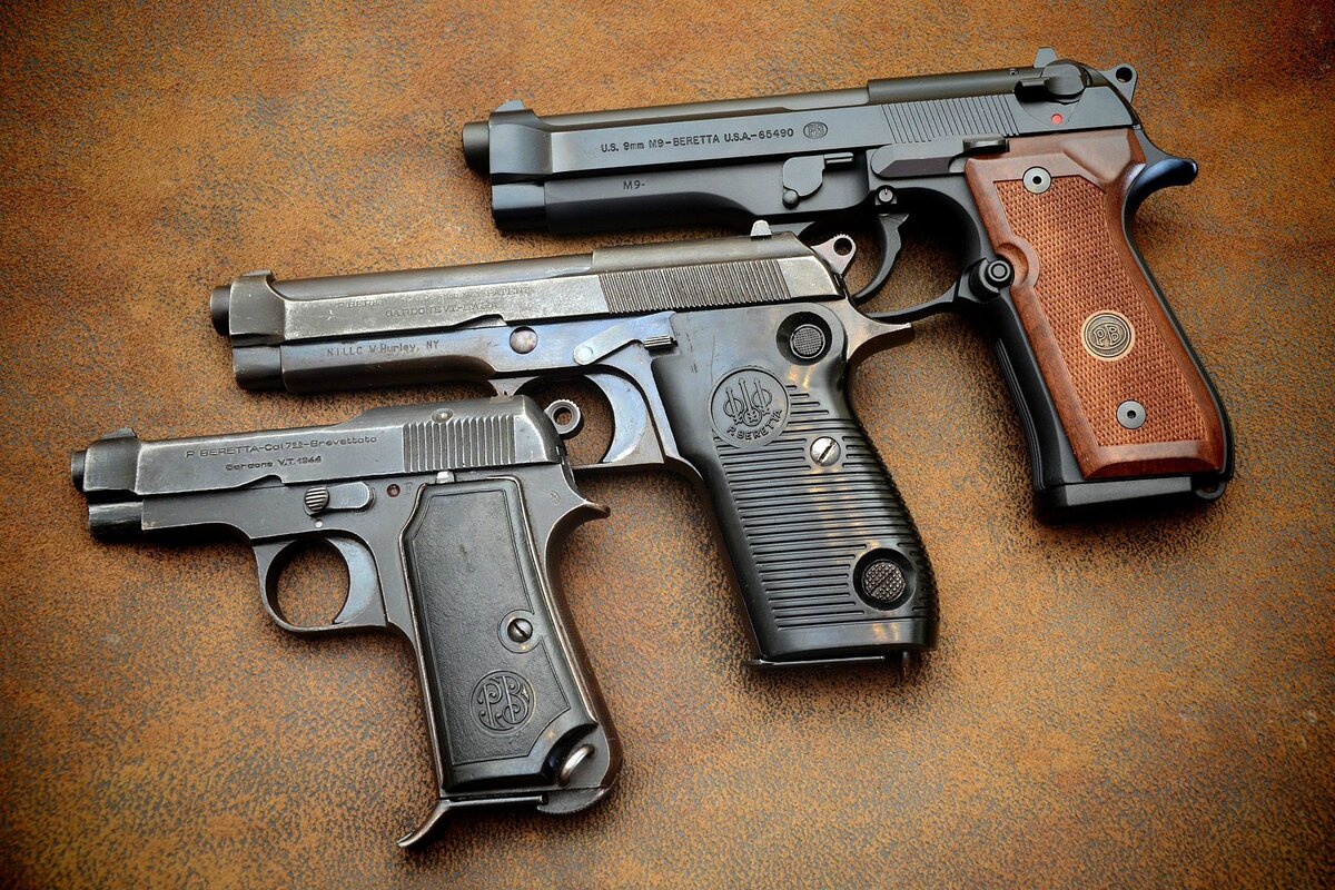 Все пистолеты. Beretta m1951. Beretta 92. Пистолет Beretta 92. Beretta m1923.