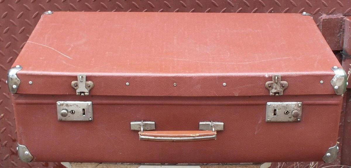 В галерее вид внешний и внутренний.