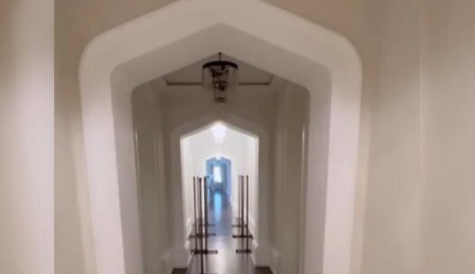 Коридор и потолок в особняке Самойловой. Фото: соцсети