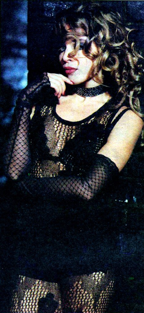 Кадры из клипа