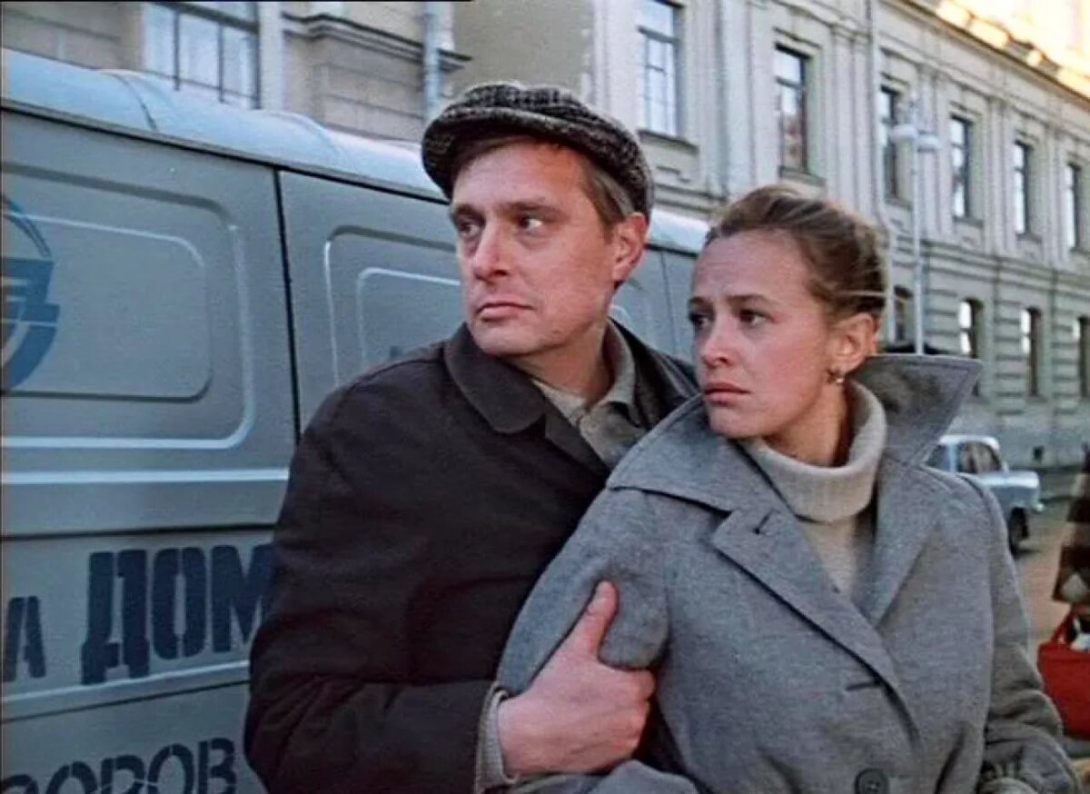 Кадр из к/ф "Осенний марафон". 