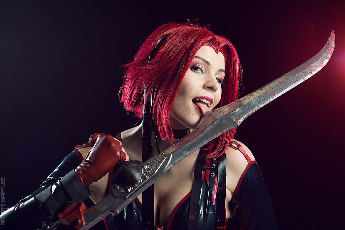 Аня ICHIOS BLOODRAYNE