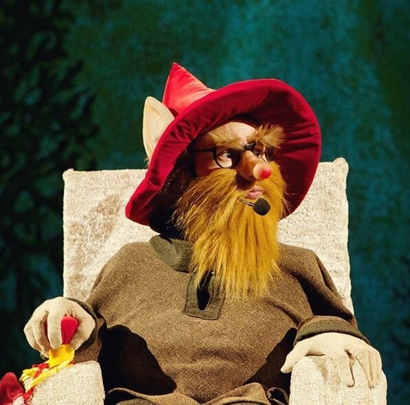 Smaarty gnome со спектакля Смелая печенька. Фото с официального аккаунта в инстаграм @tantamareski_theatre