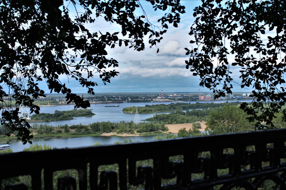 Бор нижегородская область нижний новгород. Набережная города Бор. Вид с Бора на Нижний Новгород. Пейзажи города Бор. Набережная Нижегородская область.