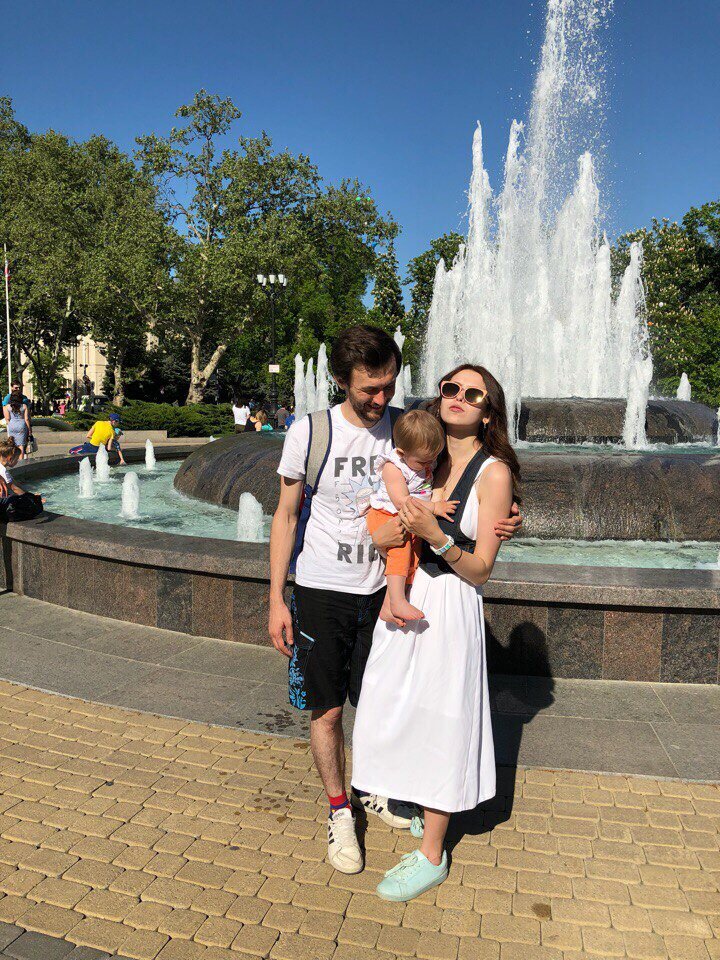 Фонтан в начале Красной улицы