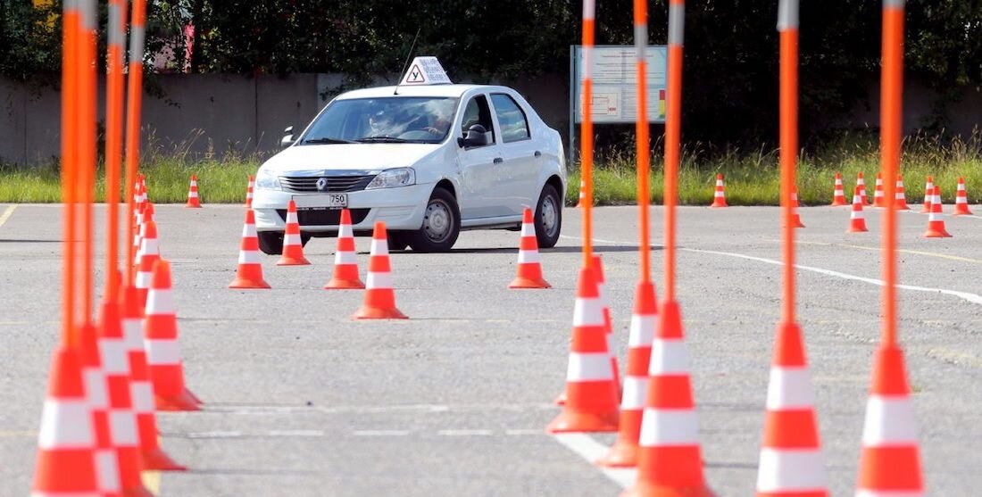 Практика в автошколе - фото из открытых источников