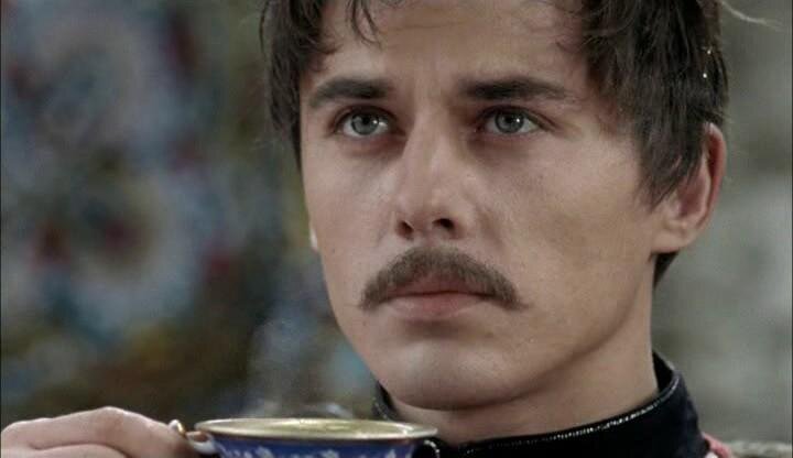 Кадр из сериала "Герой нашего времени", 2006 г.