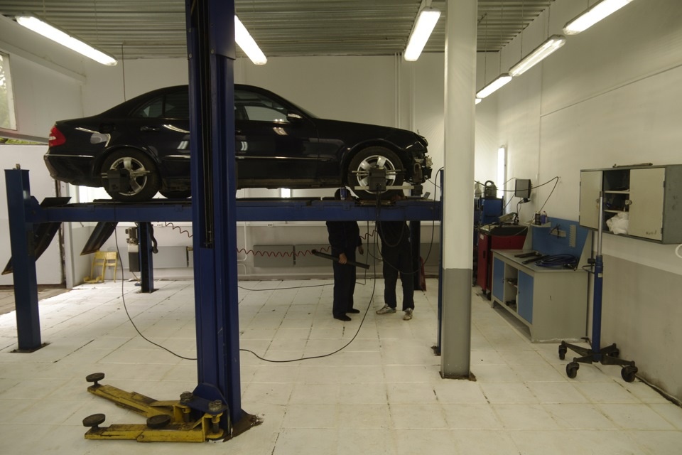 Регулировка углов колёс для W211