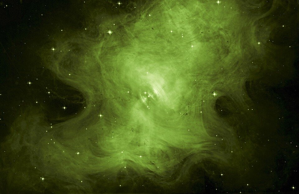 https://cdn.pixabay.com/photo/2017/04/12/16/46/crab-nebula-2224983_960_720.jpg
