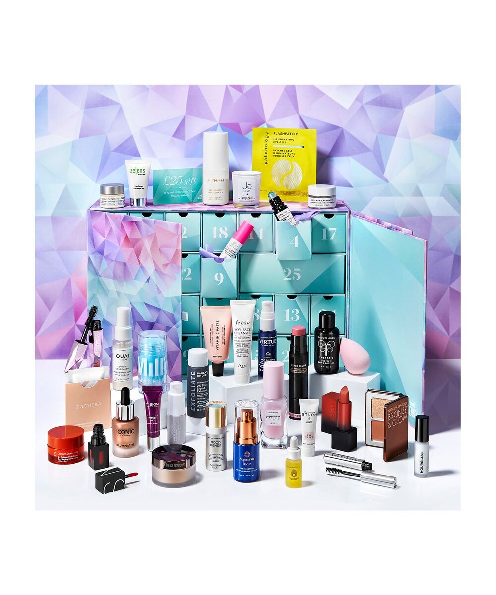 Cult Beauty Advent Calendar 2019 стоимостью £195.00