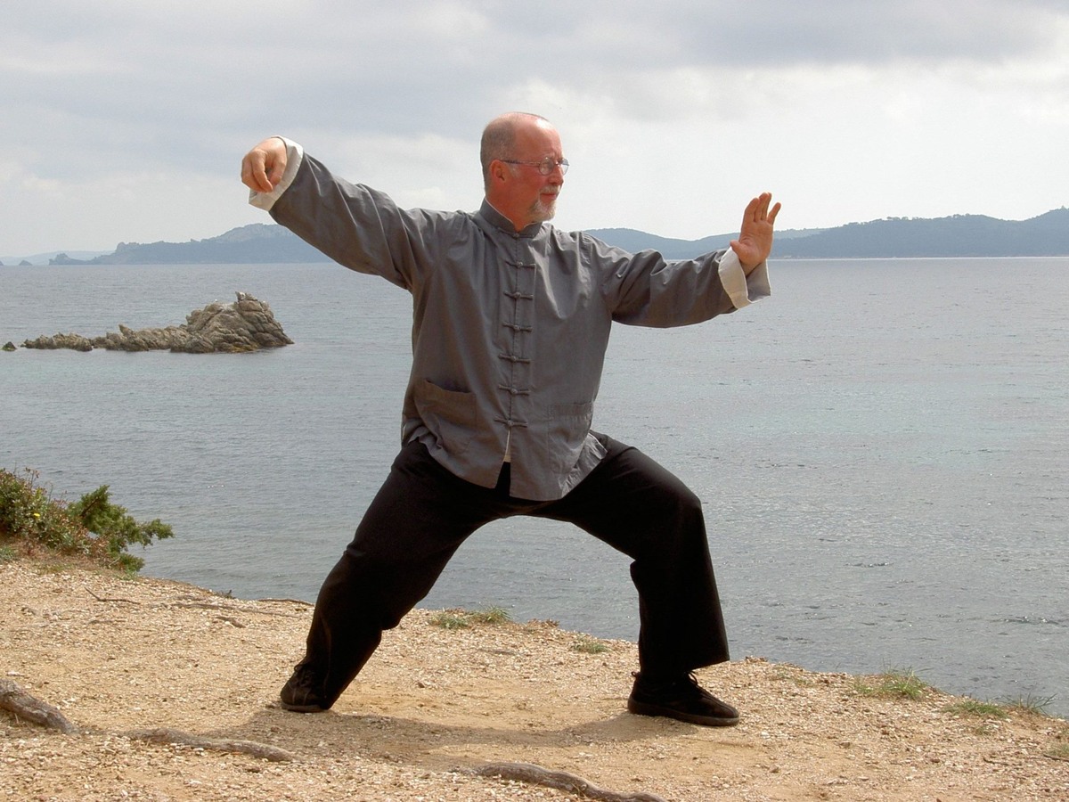 https://blueheronhealthnews.com/site/wp-content/uploads/2012/03/Tai-Chi-Fibromyalgia.jpg