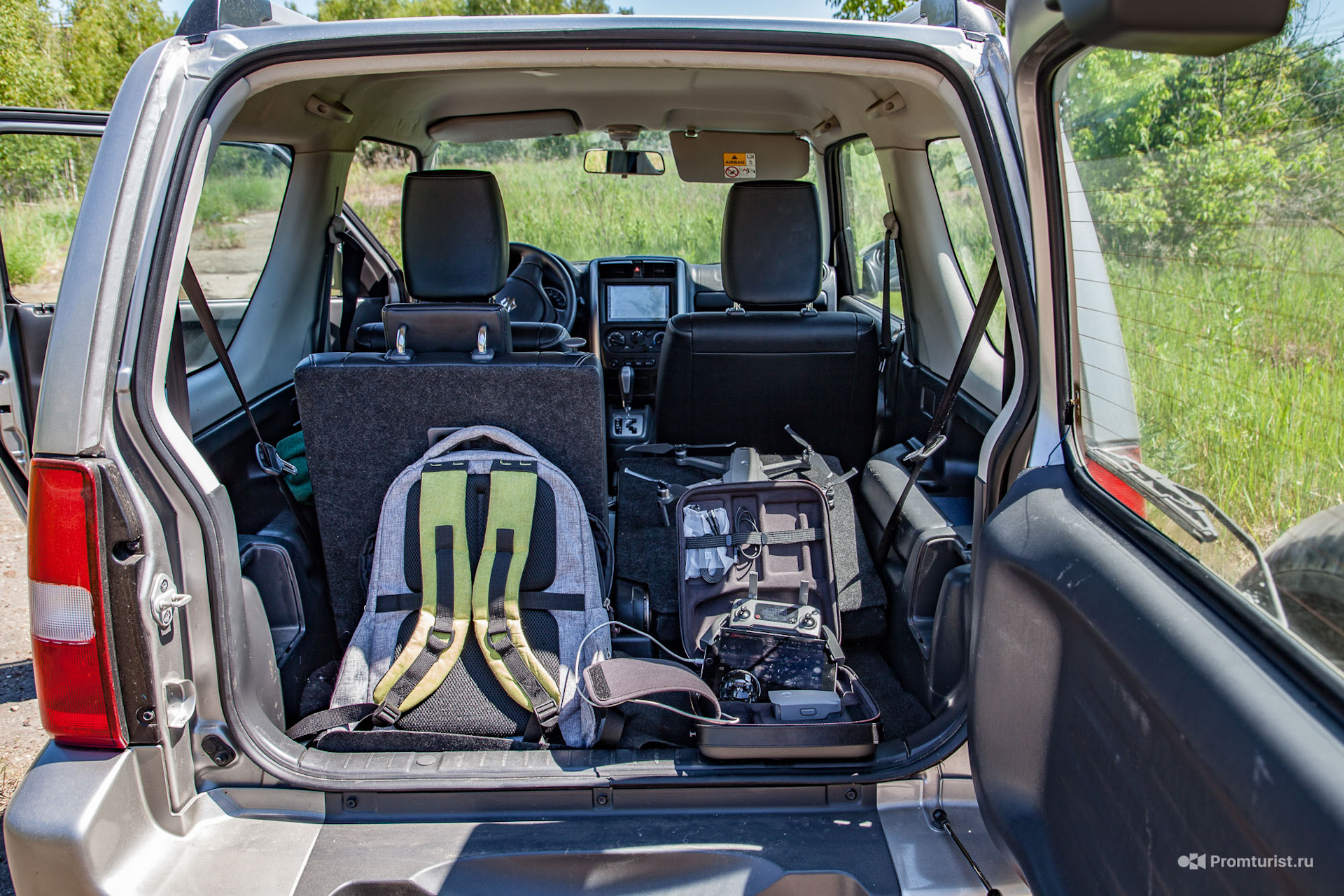 Сузуки джимни 5 дверей. Suzuki Jimny 5 Door. Jimny Suzuki 5 дверей салон. Сузуки Джимни 5 дверный. Джимни 5 дверей багажник.