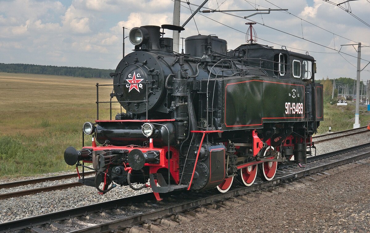 Паровоз серии 9П   Источник фото: rzd-expo.ru