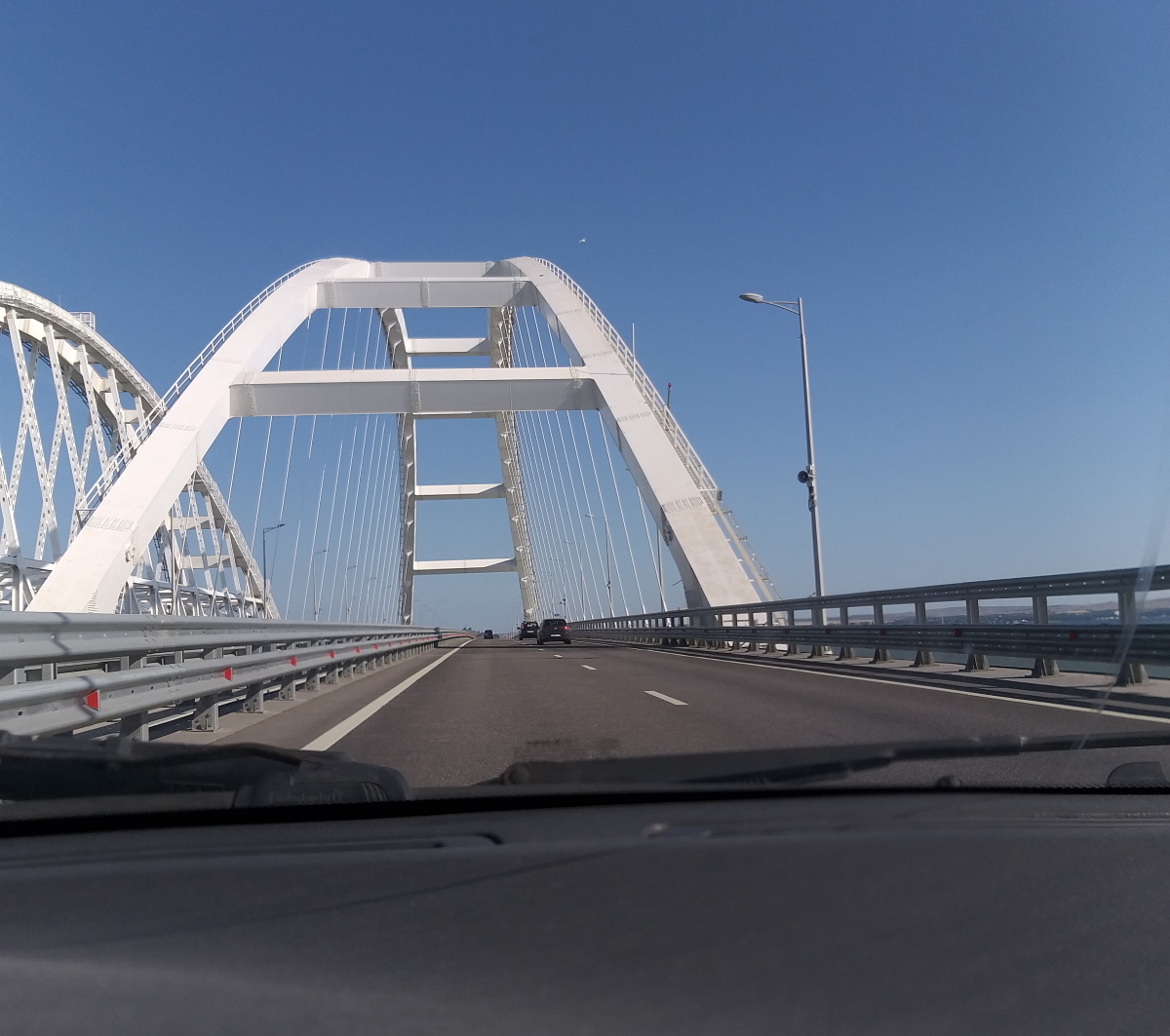 Два года подряд по мосту езжу. В этом году будет третий. Спасибо строителям за мост.