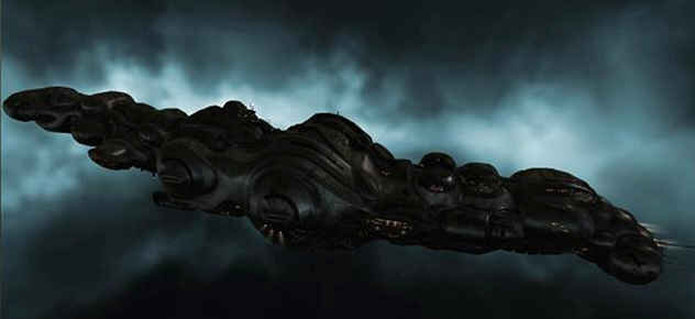 10 место) Космический корабль Revenant Supercarrier за $9K(695 700 рублей) из игры EVE Online                                                                                                                                                                            История этой покупки очень печальна. Один из игроков приобрёл космический корабль в игре EVE Online стоимостью почти 10 000 долларов США. В этой игре установлена собственная валюта под названием Interstellar Kredits, но купить её можно только за реальные деньги, 309 миллиардов в этой валюте равняются 9 000 американских долларов. Для большинства людей это очень существенная сумма, особенно если учитывать дальнейшее развитие событий. 
Вернёмся в далёкий 2007 год. Счастливец, накопивший на этот суперкорабль, потерял его в битве при внезапном нападении противника. Да-да, вы всё правильно поняли: корабль был разрушен и восстановить его невозможно! Говорят, что в группе игроков был шпион, который отслеживал владельцев самых мощных кораблей и уничтожал суда, чтобы их владельцы не могли добраться до главного приза.