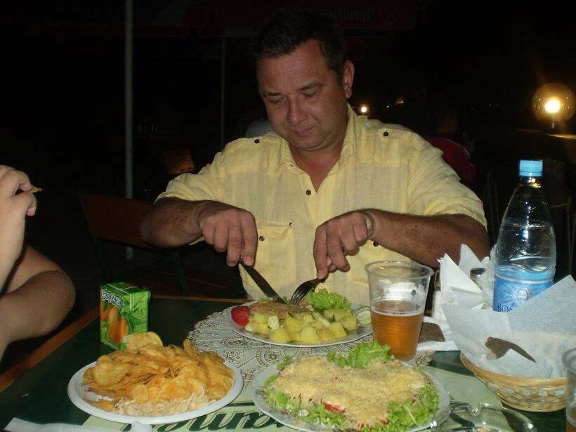 Папка пил пиво )))