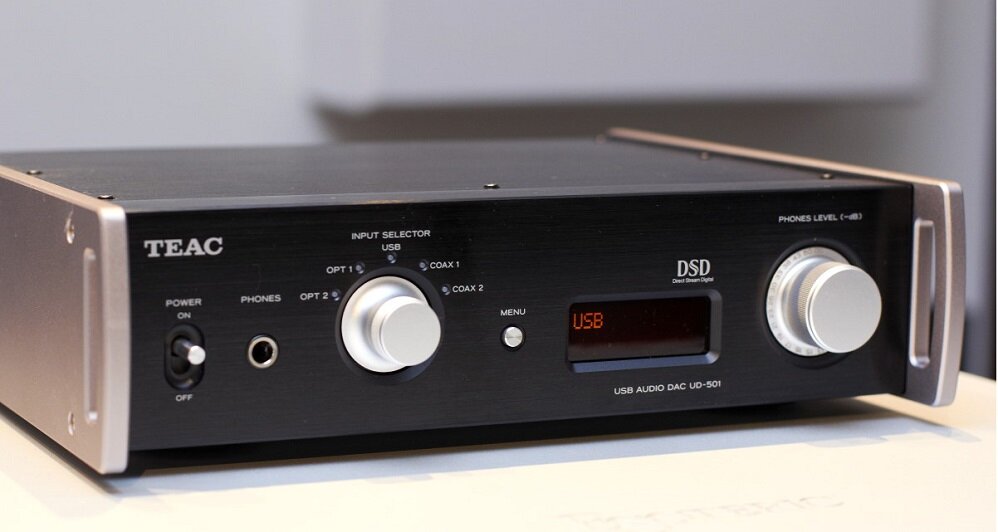 Качественный цап. Teac UD 501 DAC. DAC Teac d-t1. Внешний ЦАП для смартфона. DAC vs Mac